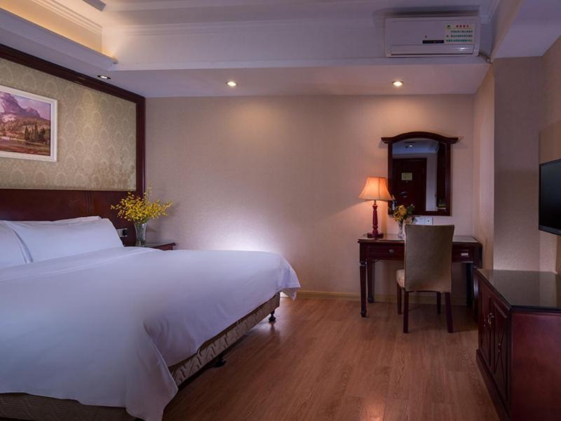 Vienna Hotel Dongguan Chang'An Mid Zhen'An Road Esterno foto